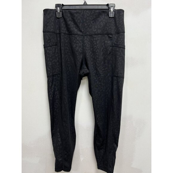 Yogalicious Leopard Tummy Control Black Print Women Cropped Leggings Size 1X - Picture 1 of 6
